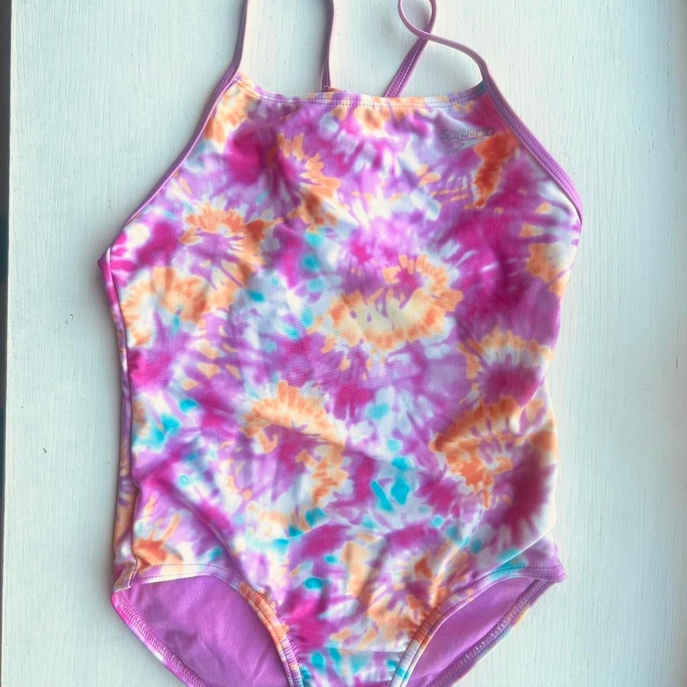 Speedo girls pink swim suit medium